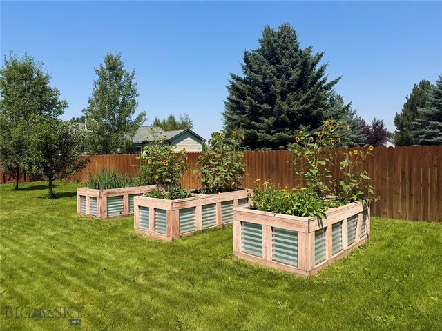 615 Drifter Drive, Bozeman, MT 59718