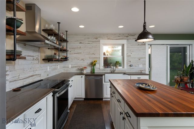 615 Drifter Drive, Bozeman, MT 59718