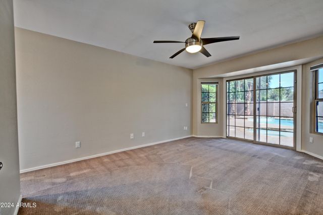 5813 E MARCONI Avenue, Scottsdale, AZ 85254