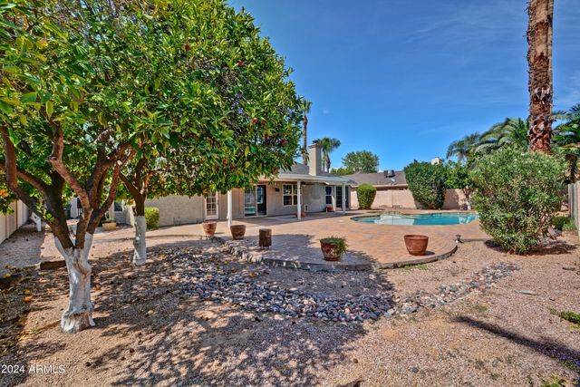 5813 E MARCONI Avenue, Scottsdale, AZ 85254
