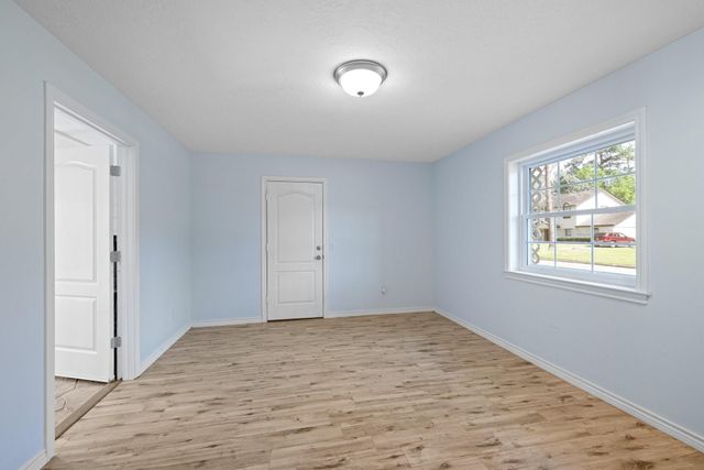 18002 Bambridge Drive NW, Houston, TX 77090