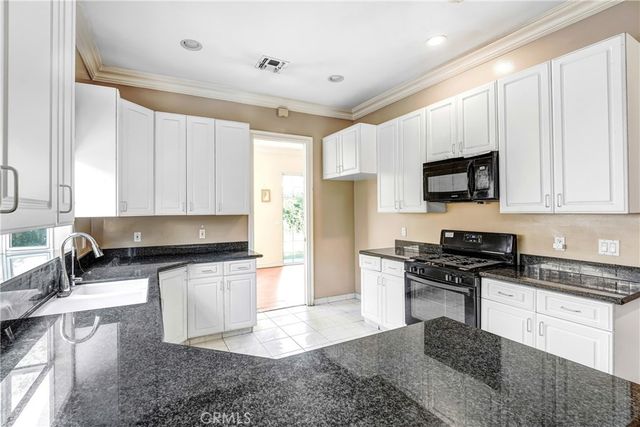 17919 Califa Street, Encino, CA 91316