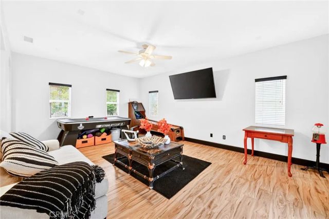 27355 Trefoil, Murrieta, CA 92562