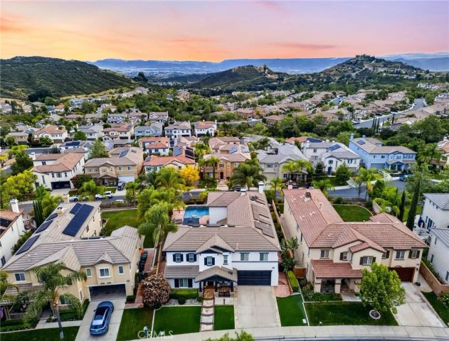 27355 Trefoil, Murrieta, CA 92562