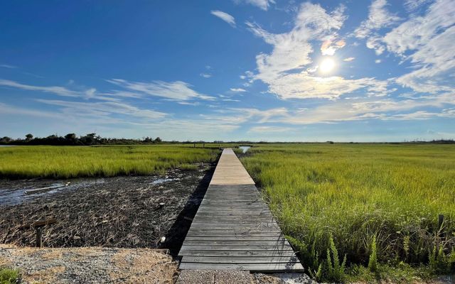 23972 Highway 1, Golden Meadow, LA 70357