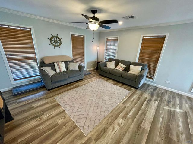 23972 Highway 1, Golden Meadow, LA 70357