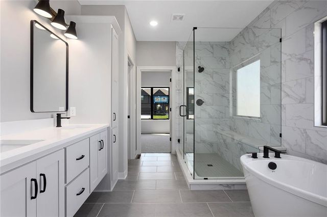 13600 NE 114th Place, Kearney, MO 64060