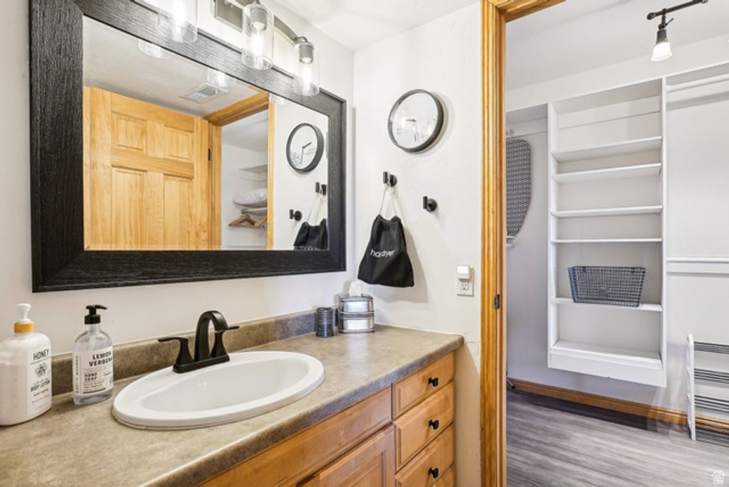 Image 21 of property listing at 7035 N 2200 W #3O, Park City, UT 84098