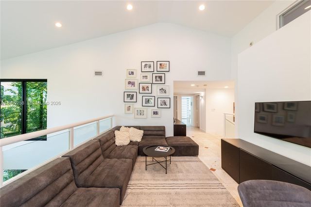 650 Curtiswood Drive, Key Biscayne, FL 33149
