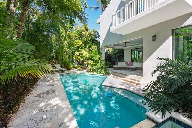 650 Curtiswood Drive, Key Biscayne, FL 33149