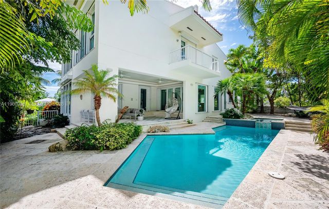 650 Curtiswood Drive, Key Biscayne, FL 33149