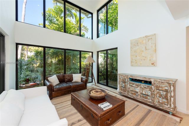 650 Curtiswood Drive, Key Biscayne, FL 33149