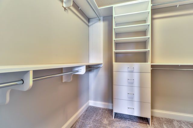 2515 St Andrews Road, Urbana, IL 61802