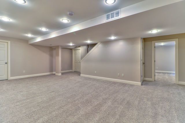 2515 St Andrews Road, Urbana, IL 61802