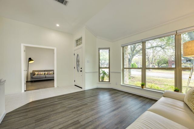 1505 Drop Tine DR, Cedar Park, TX 78613