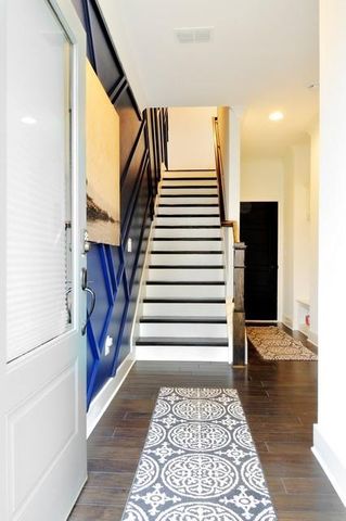 2054 Rockledge NE Road, Atlanta, GA 30324