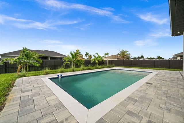 1609 NW 16th Terrace, Cape Coral, FL 33993