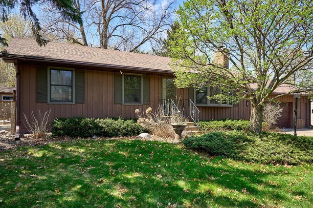 5505 Cottage Avenue, White Bear Twp, MN 55110