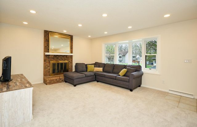 5505 Cottage Avenue, White Bear Twp, MN 55110