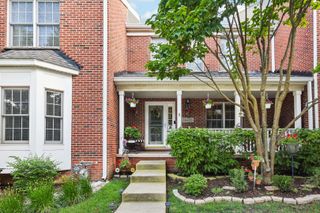 39W355 Baker Drive, Geneva, IL 60134