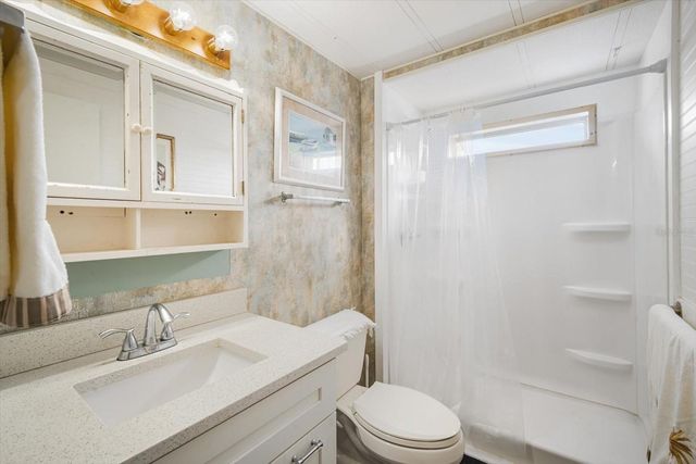 5619 BAYSHORE ROAD 417, Palmetto, FL 34221