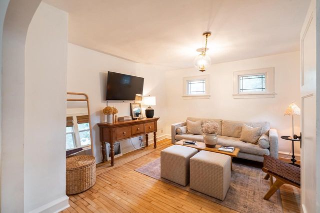 3435 S Delaware AVENUE, Milwaukee, WI 53207