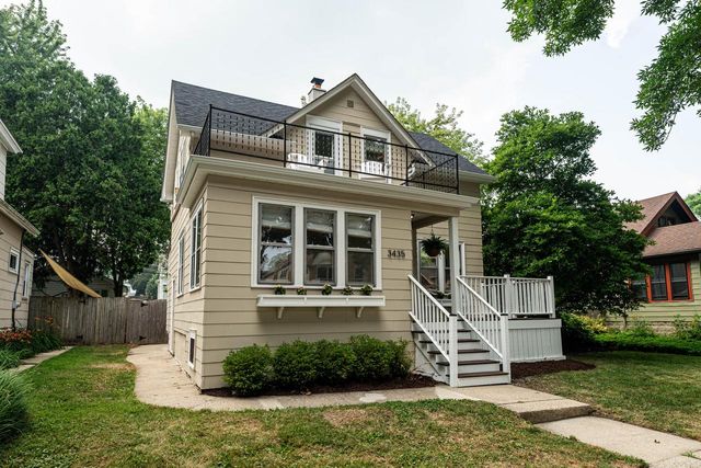 3435 S Delaware AVENUE, Milwaukee, WI 53207