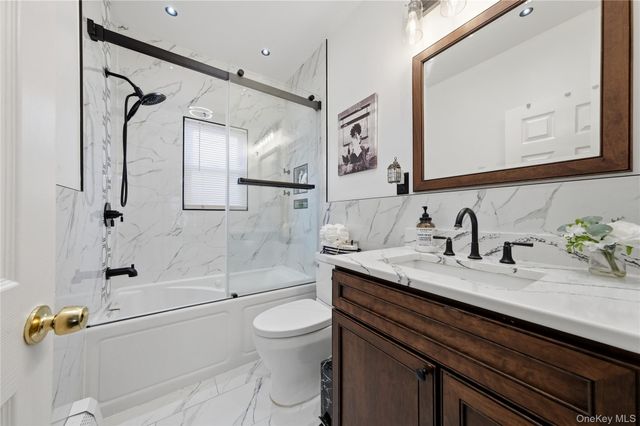 1284 Langdon Boulevard, Rockville Centre, NY 11570