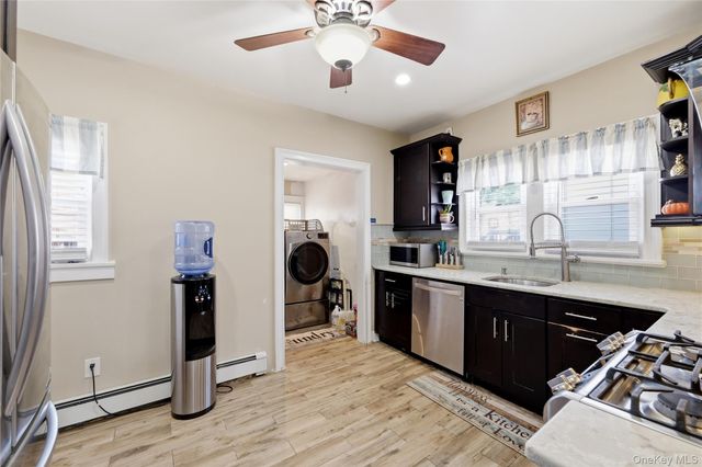 1284 Langdon Boulevard, Rockville Centre, NY 11570
