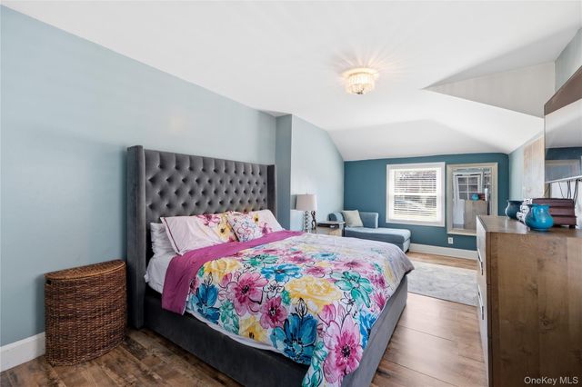 1284 Langdon Boulevard, Rockville Centre, NY 11570