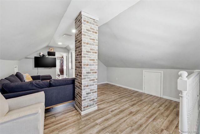 1284 Langdon Boulevard, Rockville Centre, NY 11570