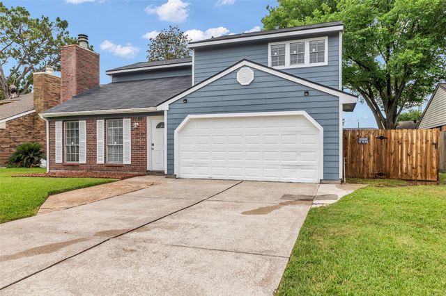15830 Pipers View Drive, Houston, TX 77598