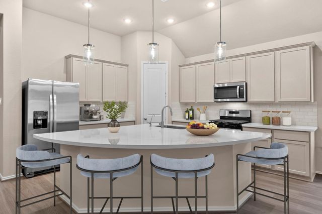 2411 Honeyberry Shrub Drive, Manvel, TX 77578