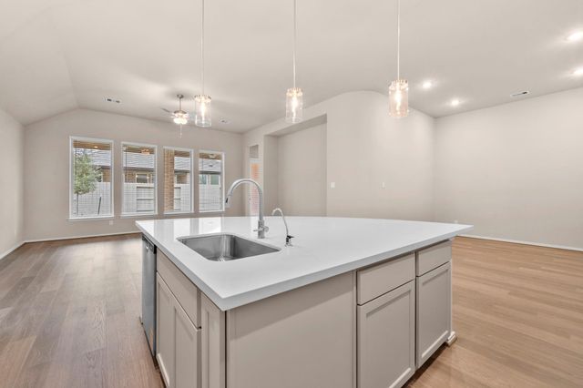 2411 Honeyberry Shrub Drive, Manvel, TX 77578