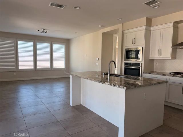 325 Doheny Way, Dana Point, CA 92629