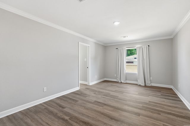 421 W 24Th St, North Little Rock, AR 72114