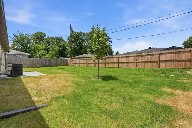 421 W 24Th St, North Little Rock, AR 72114