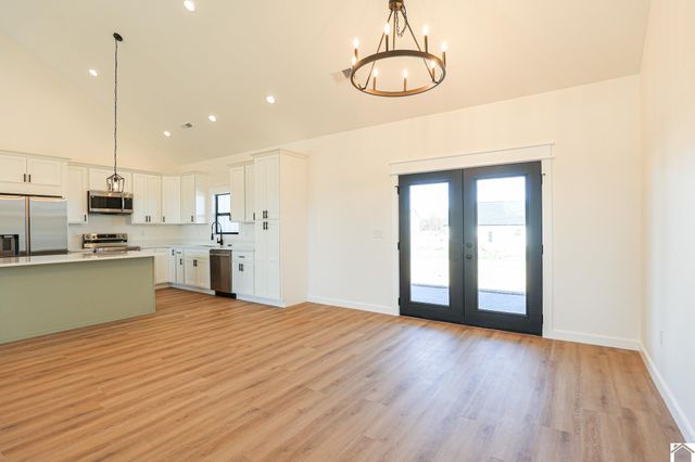 16 Ellie Court, Mayfield, KY 42066