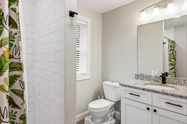 10 Coleman Street, Rochester, NH 03867