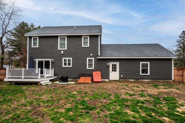 10 Coleman Street, Rochester, NH 03867