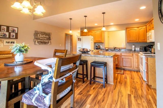 1500 Wedgewood DRIVE, Watertown, WI 53098