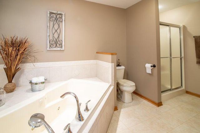 1500 Wedgewood DRIVE, Watertown, WI 53098