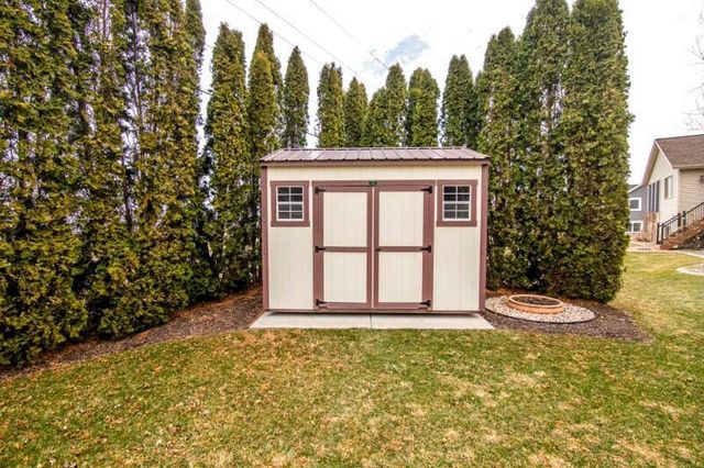 1500 Wedgewood DRIVE, Watertown, WI 53098