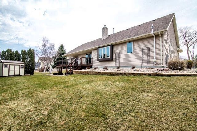 1500 Wedgewood DRIVE, Watertown, WI 53098
