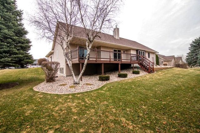 1500 Wedgewood DRIVE, Watertown, WI 53098