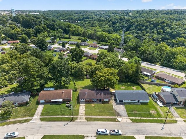 706 Osage Trail, Milford, OH 45150