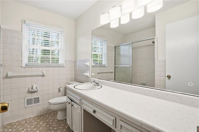 4165 Williamsburg Drive, Atlanta, GA 30337