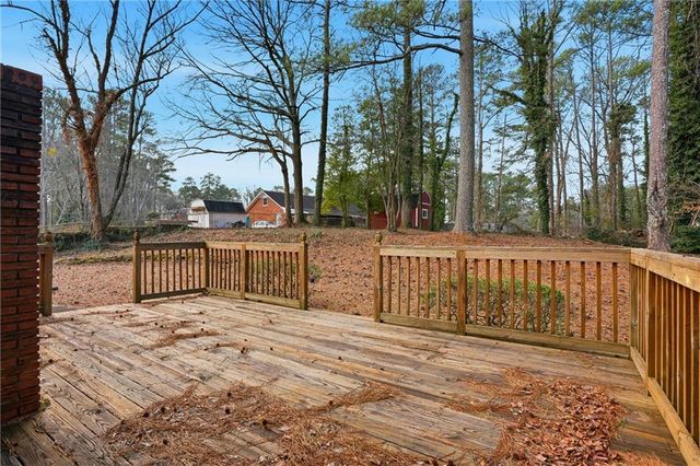 4165 Williamsburg Drive, Atlanta, GA 30337