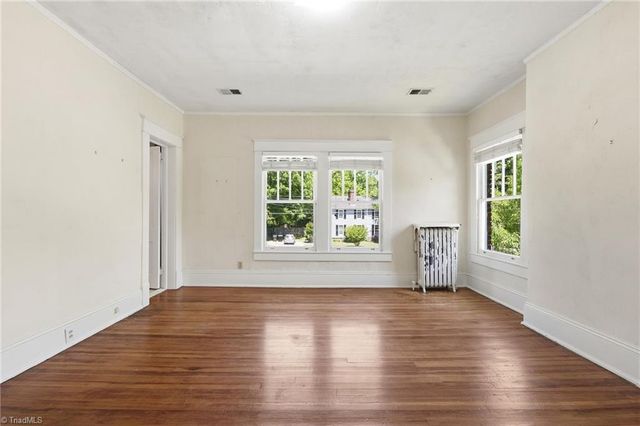 804 Davis Street, Burlington, NC 27215