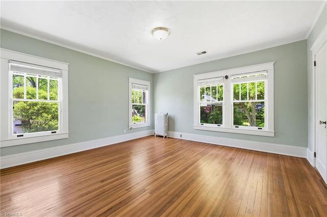 804 Davis Street, Burlington, NC 27215